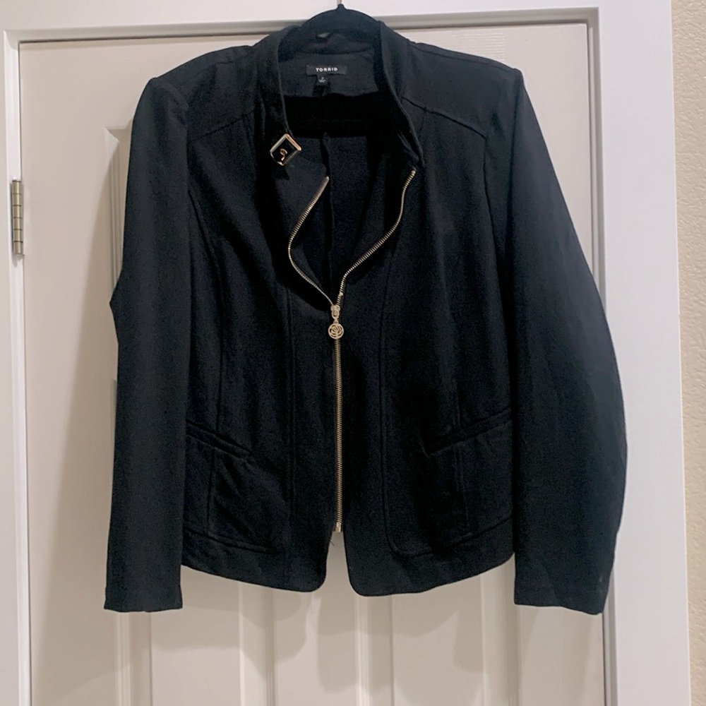 Torrid Black Gold Cropped Jacket Plus Size 2